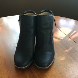 Naturalizer SOUL Black boots w/ side zipper size 7.5 $109 new. On Sale for $49